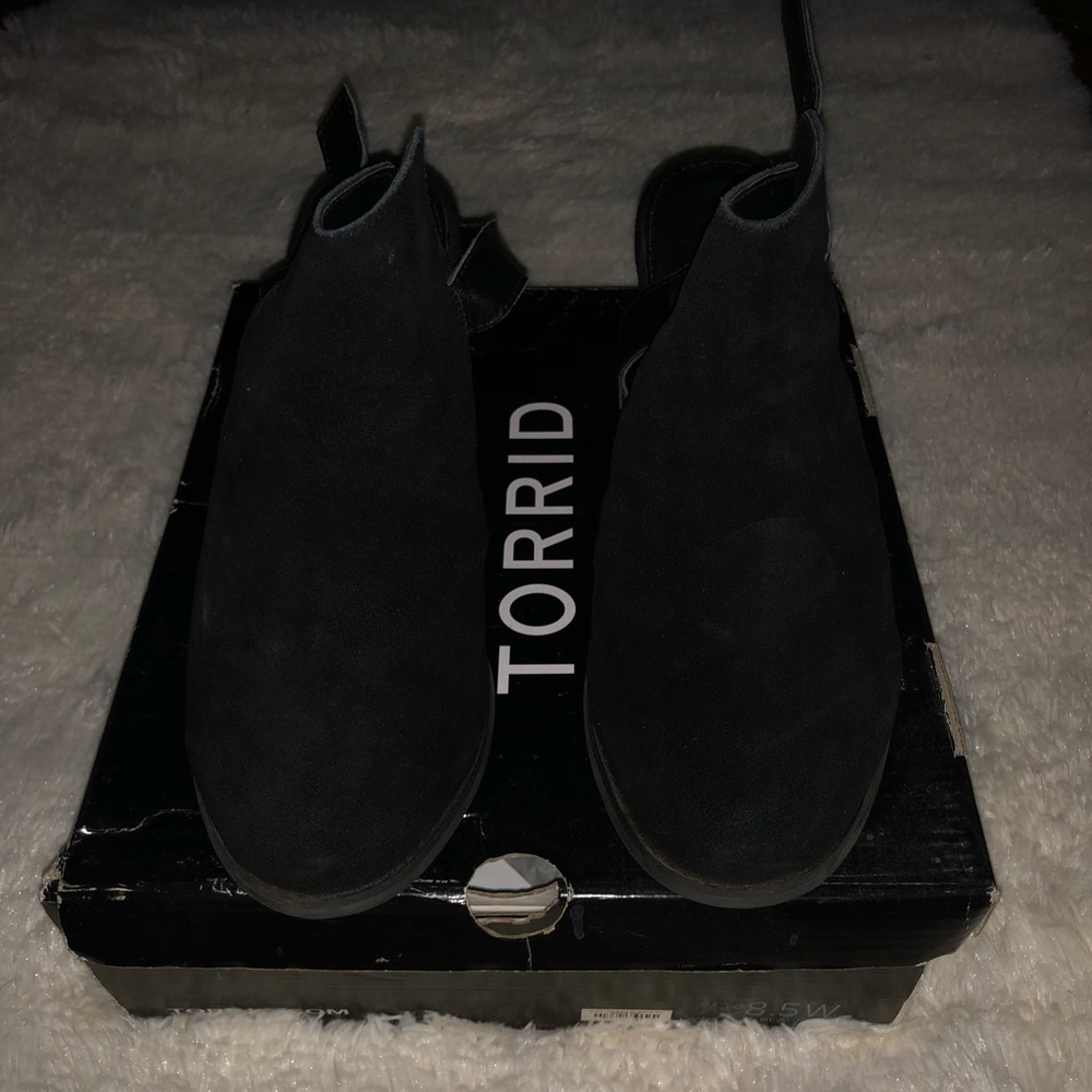 Blk Torrid booties